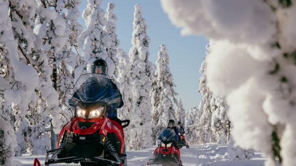 2-h Snowmobile Safari in Levi_3