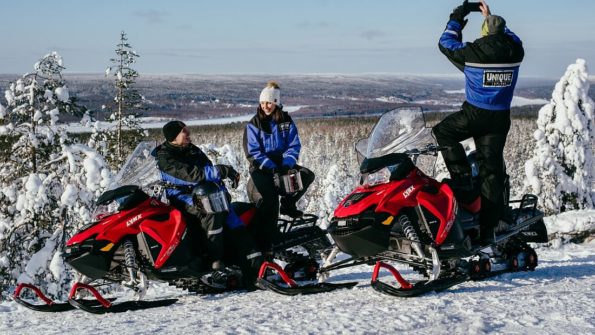 Snowmobile, Husky Safari_6