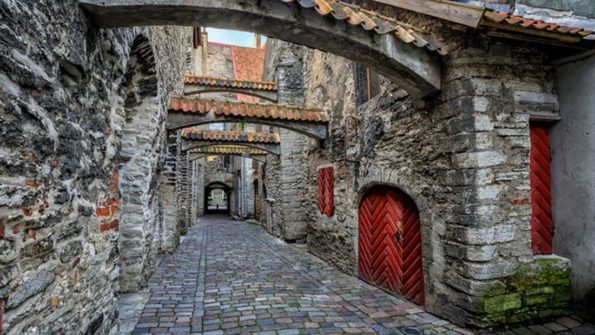 Tallinn Day Tour WITH Hotel P & D_4